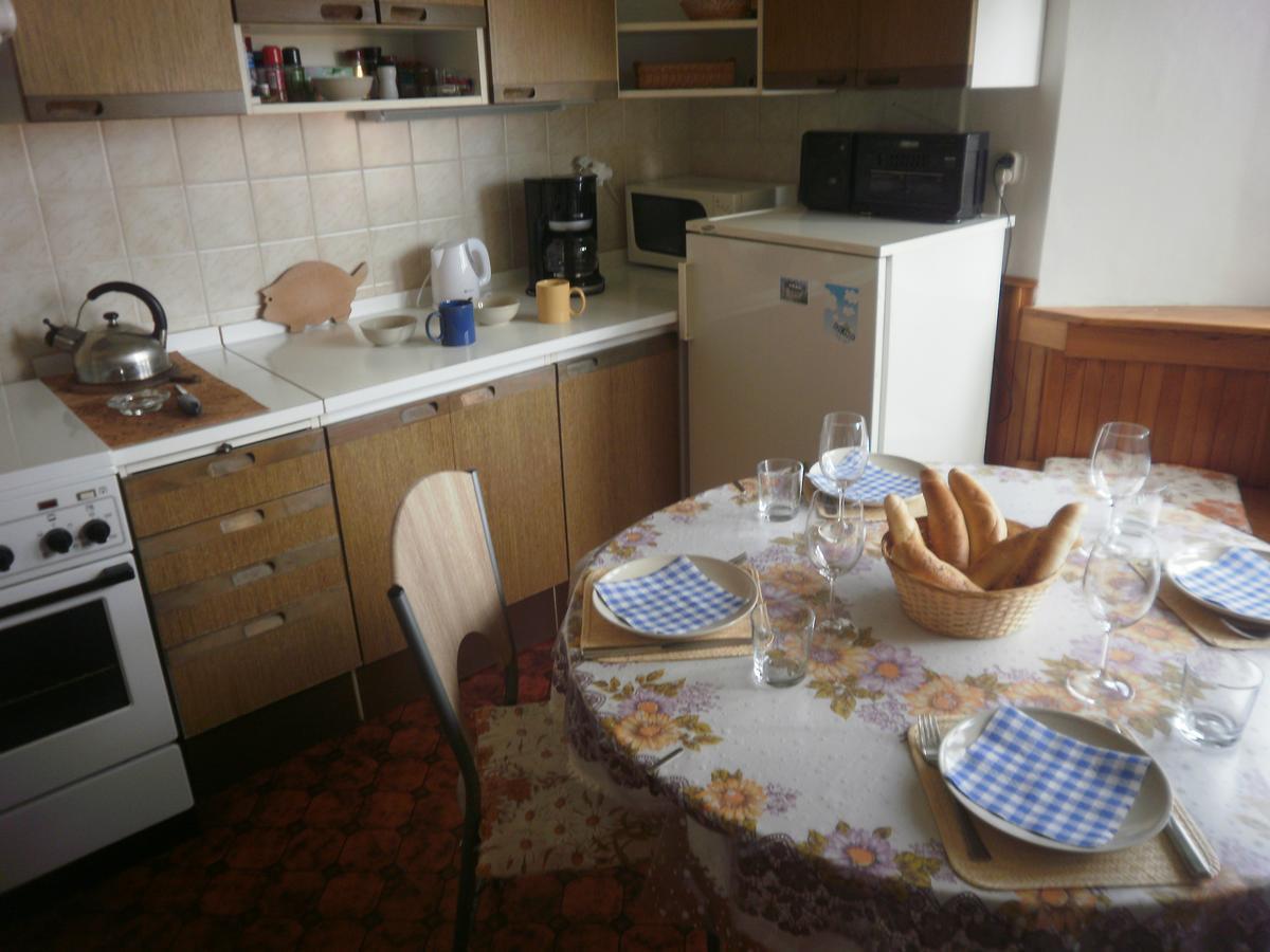 Apartricanova Praha Bagian luar foto