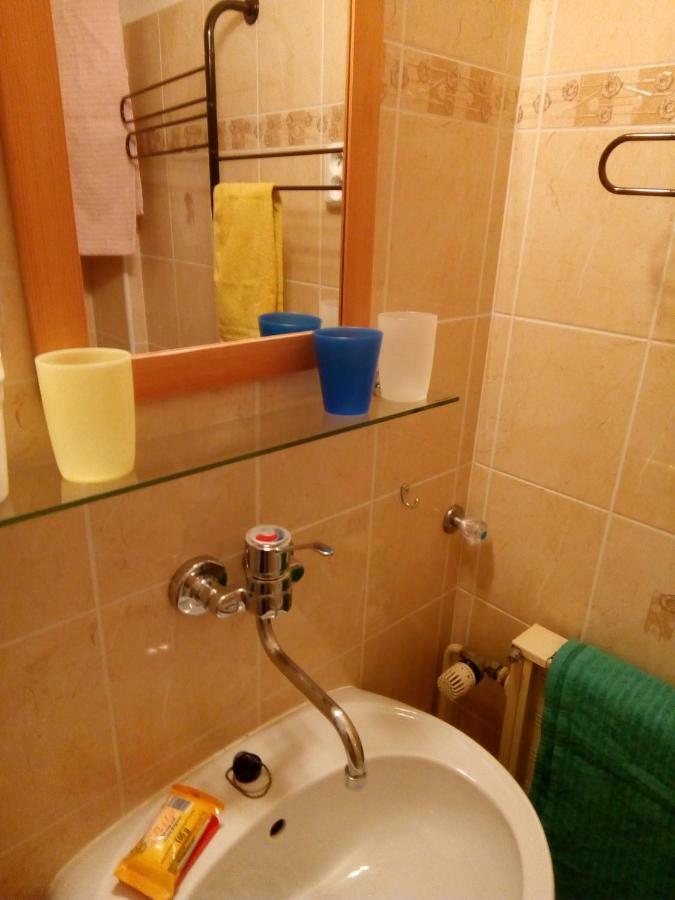 Apartricanova Praha Bagian luar foto