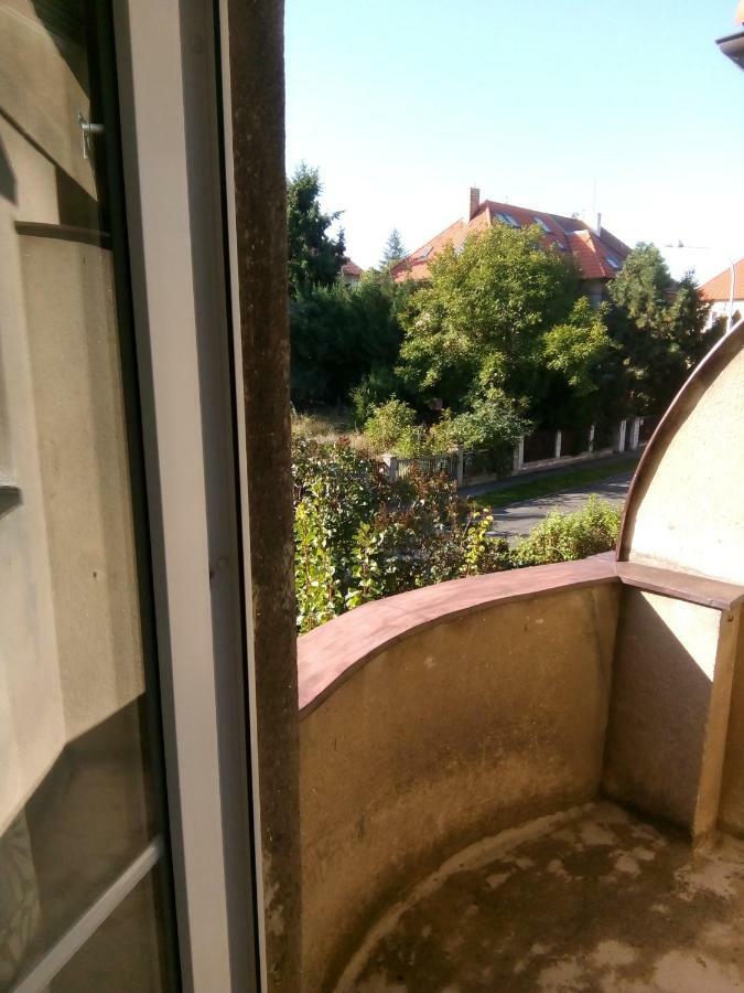 Apartricanova Praha Bagian luar foto